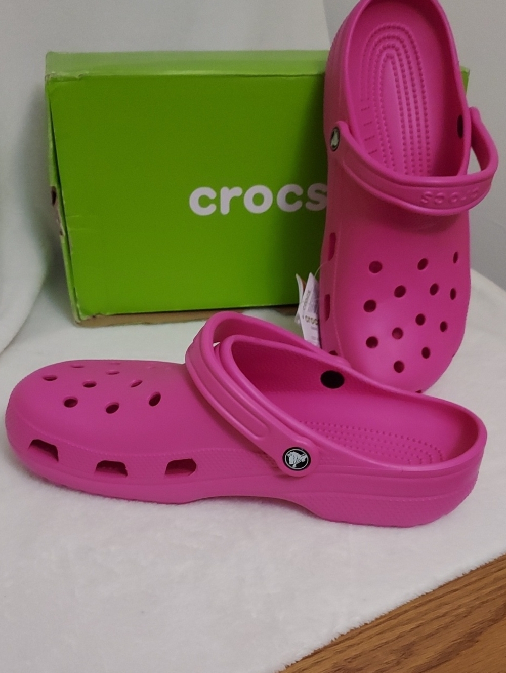 Mens Crocs - Picture 5 of 10